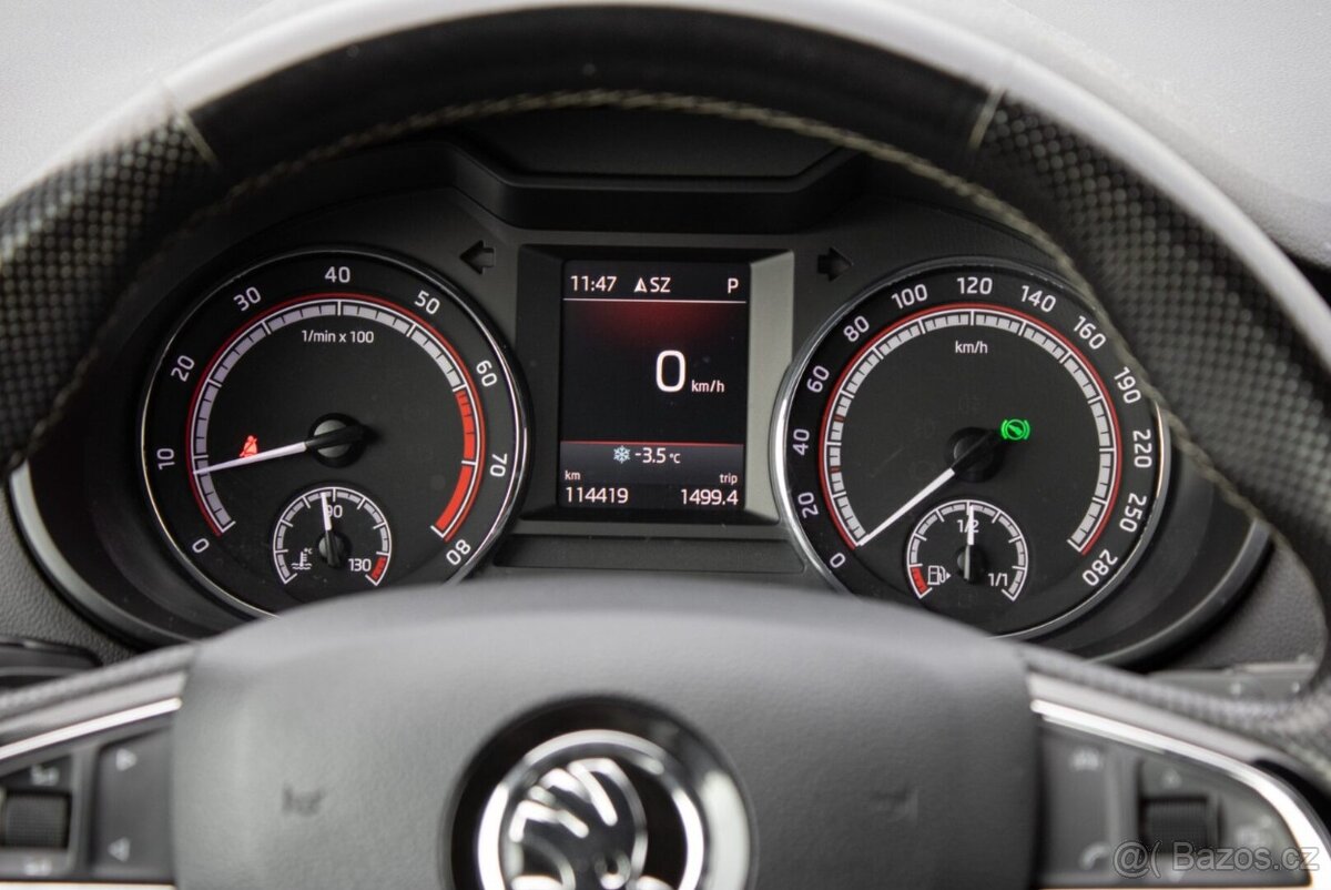 Škoda Octavia 2.0 TSI 245k RS - 12