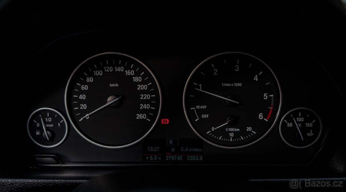 BMW Rad 3 318d e90 - 12