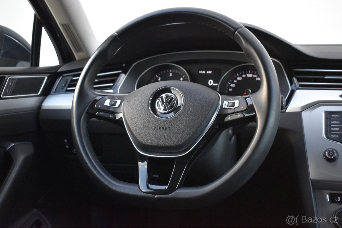 Vw Passat B8 2.0 TDi/2015/110kW/Matrix/ACC/Manuál/ - 12