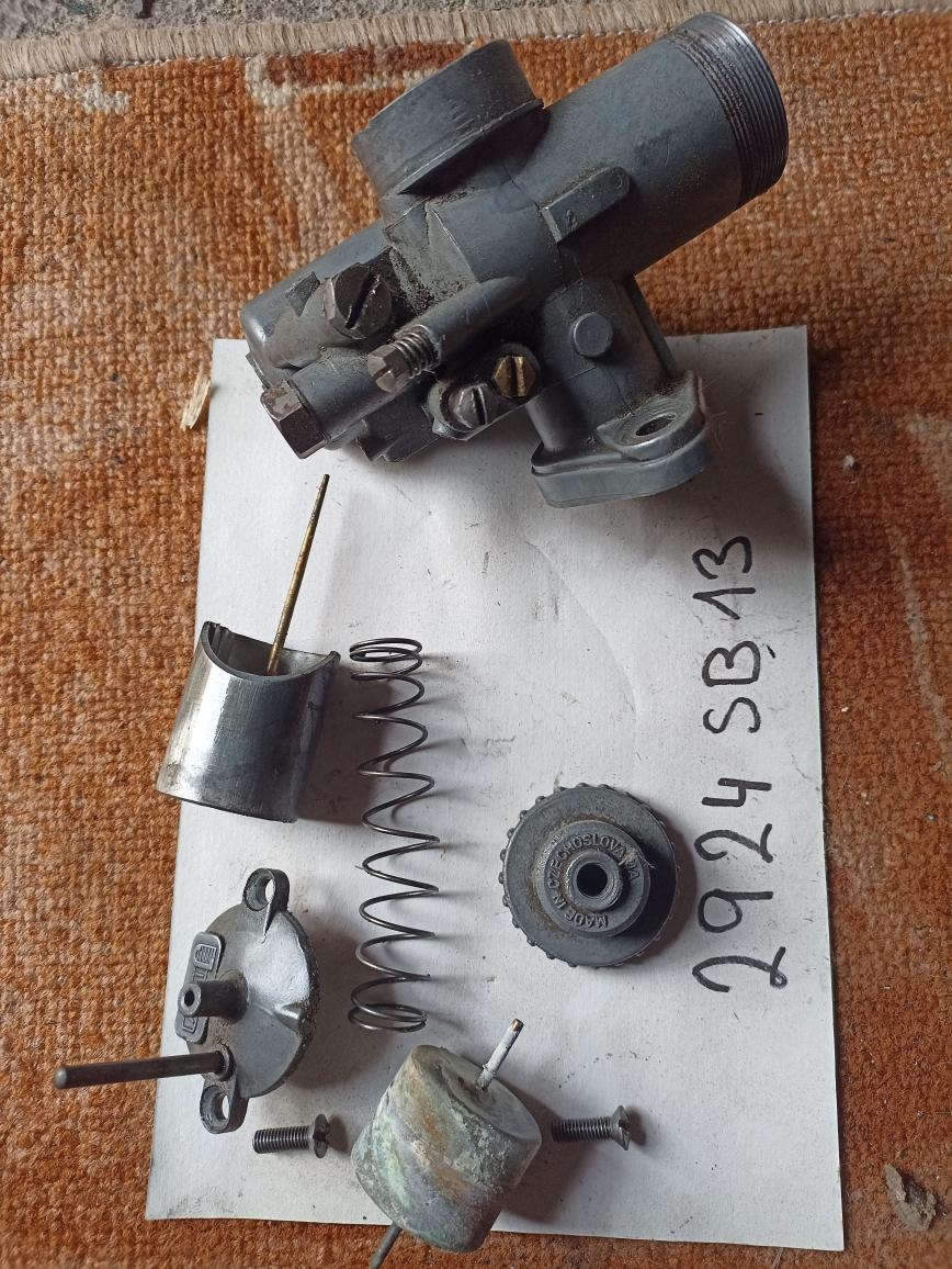 Karburátor Jawa -čz 350/354,Robot 98,Vikov ,Čz 502 - 12