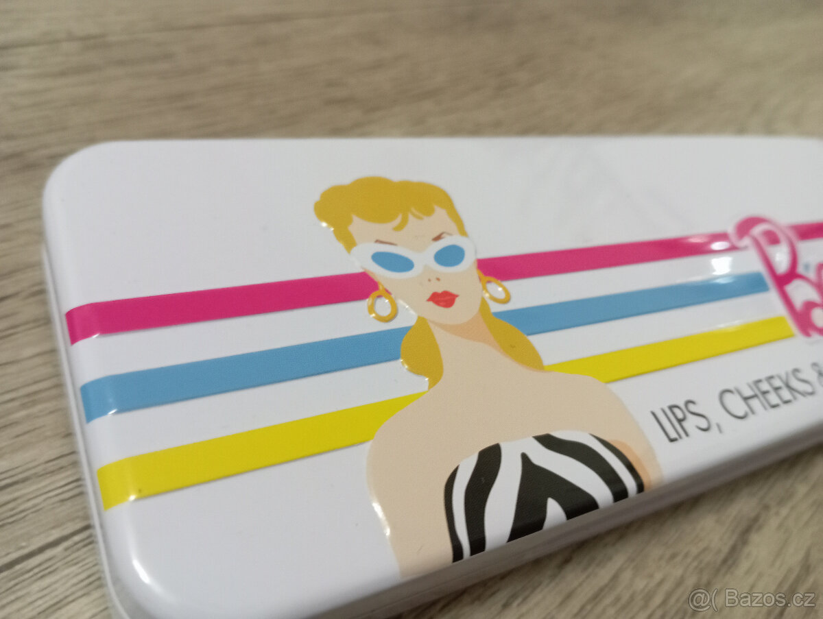 Makeup kazeta Barbie: oční stíny, tváře, rty - 12