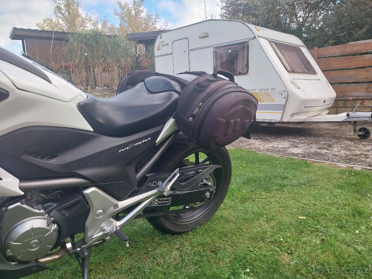 Honda NC 700 X, ABS, najeto jen18000km - 12