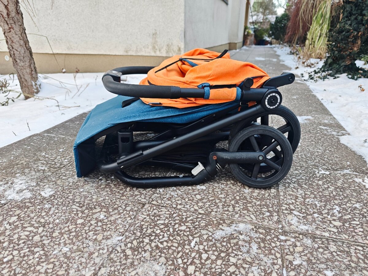 Cybex Eezy S+ Tropical Blue 2019 - 12