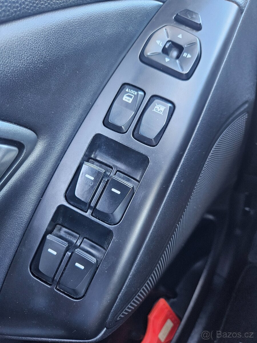 Hyundai ix35 2015 - 12