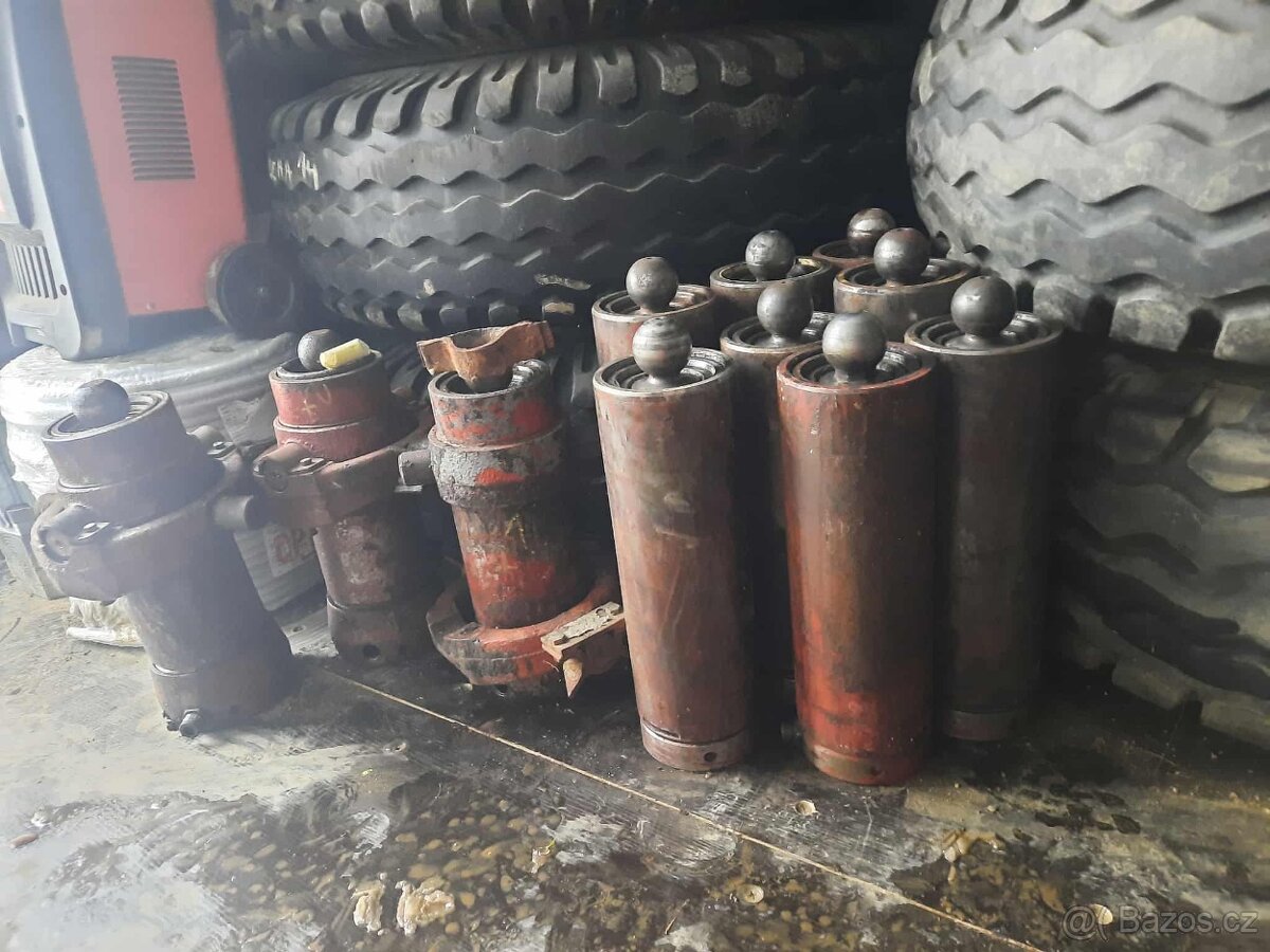 Karháky kovanie bočnic - 12