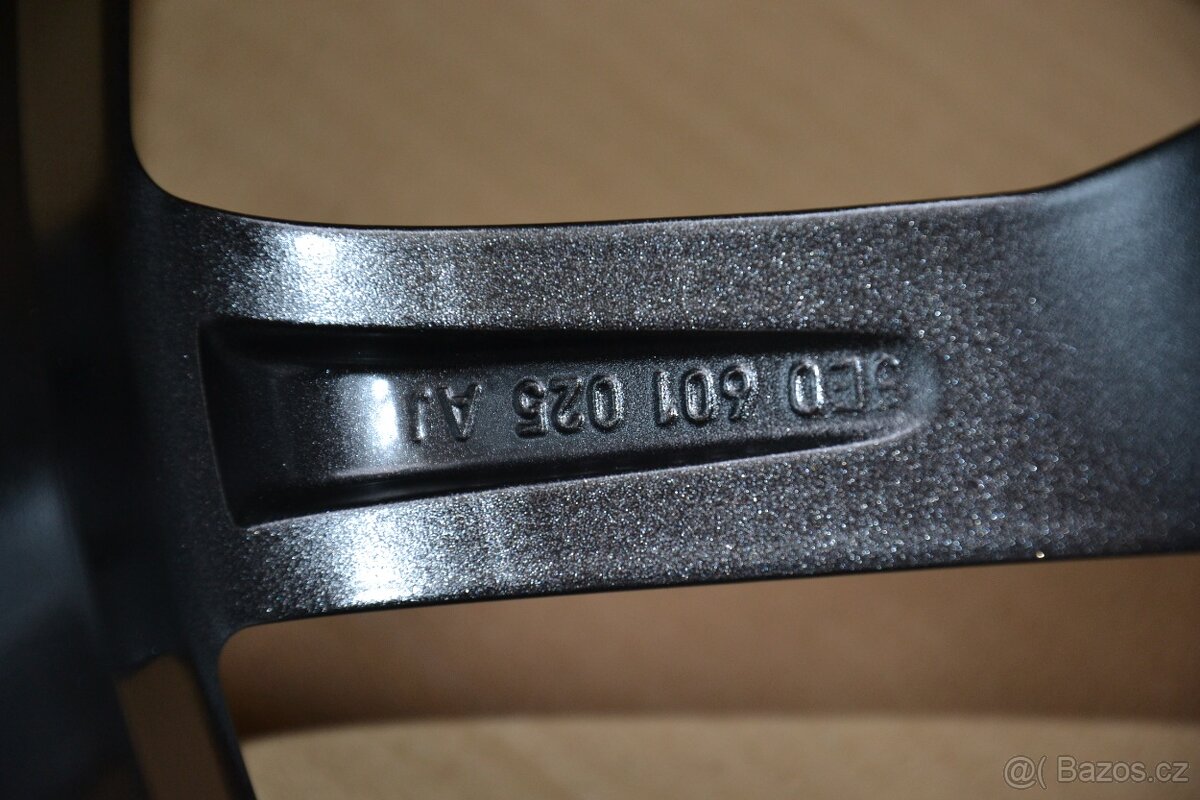 Škoda Octavia III (i RS) –NOVÉ 18 Alu disky 7Jx18 ET51, - 12