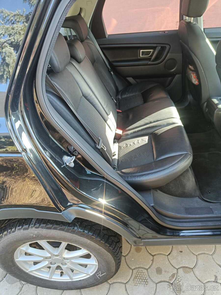 Land Rover Discovery sport - 12