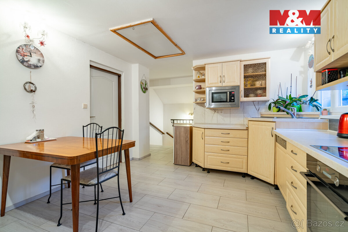 Prodej nájemního domu, 669 m², Český Krumlov, ul. Hřbitovní - 12