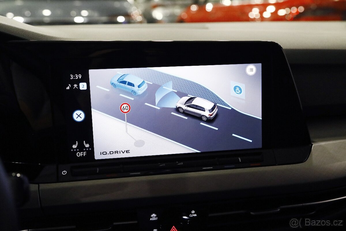 VW Golf 8 Hatchback 2.0 TDI DSG Virtual - záruka Autodraft - 12