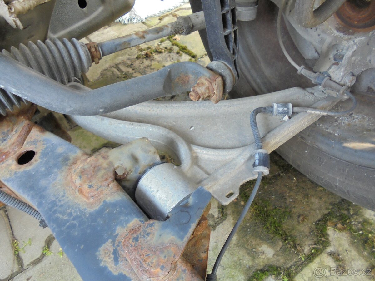 Opel astra J rok 2012 díly - 12