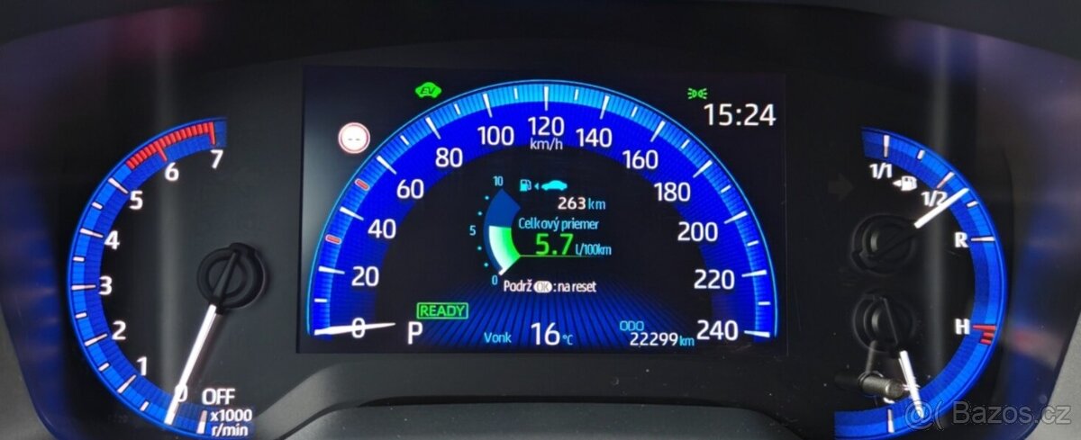 Toyota Corolla 1.8 hybrid - 12