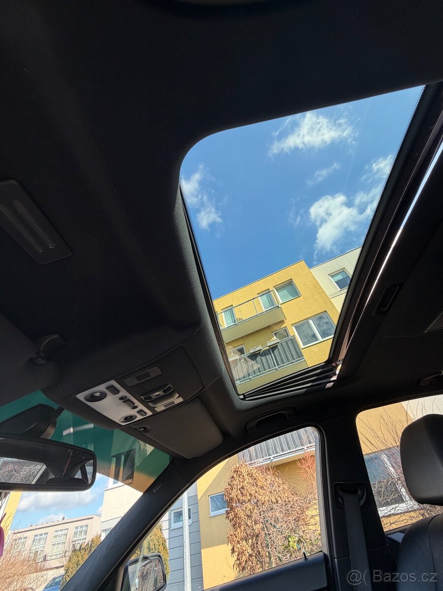 BMW E60 535D 200kw, M paket,adaptiv,šibr,sportsize - 12