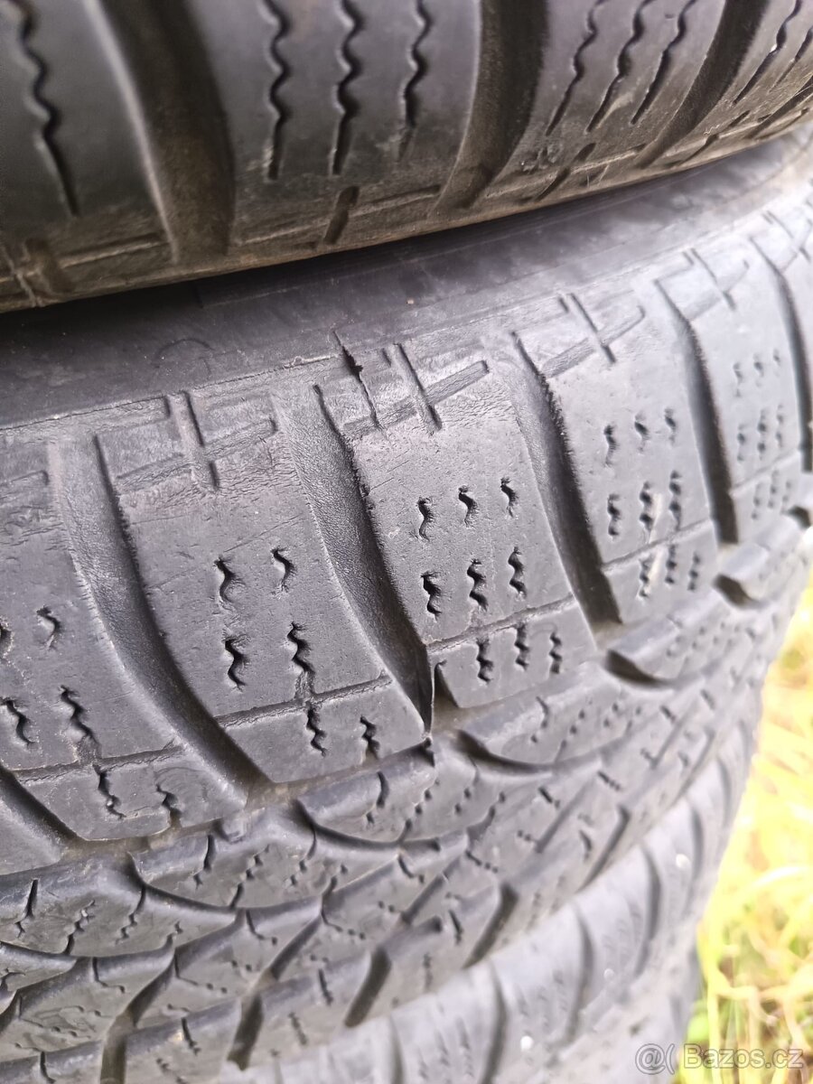 205/55 R16 zimní pneu Riken 6-7 mm - 12