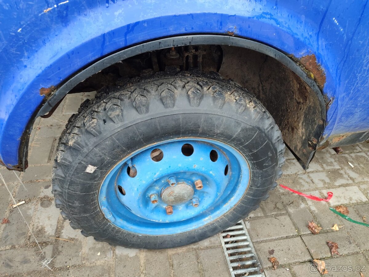 Lada Niva 4x4 1.7i karburátor - 12