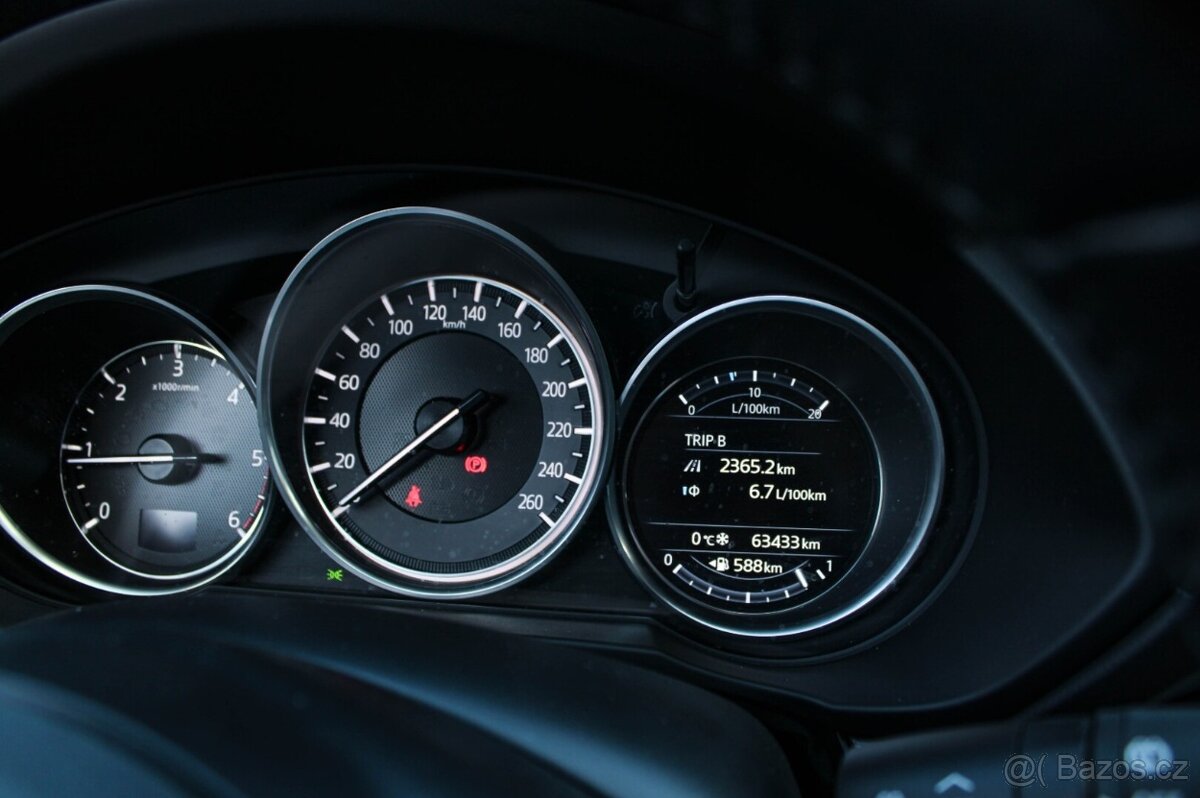 Mazda CX-5 2.2 Skyactiv Revolution TOP AWD - 12