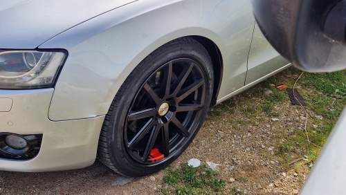 Stredové krytky - pukličky kolies AUDI - 12