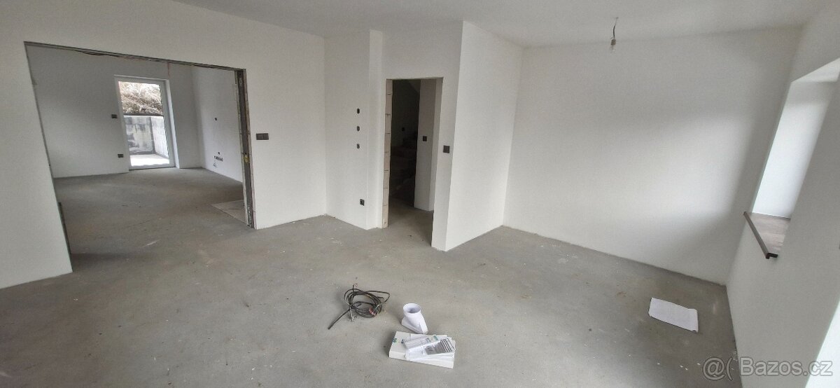 Hartmanice u Sušice RD 229m2 s pozemky až 3 500m2 - 12