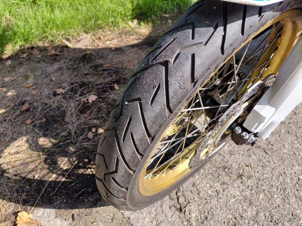 Honda CRF 1000 L Africa Twin AS DCT (2019) TOP - 12