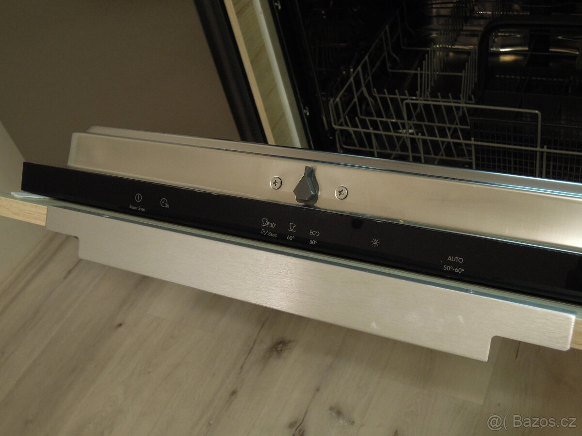 IKEA LAGAN vestavěná dotyková myčka 60 cm automatické dvířka - 12