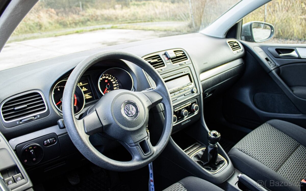 Volkswagen Golf 1.4 59kW M5 MODEL 2010 - 12