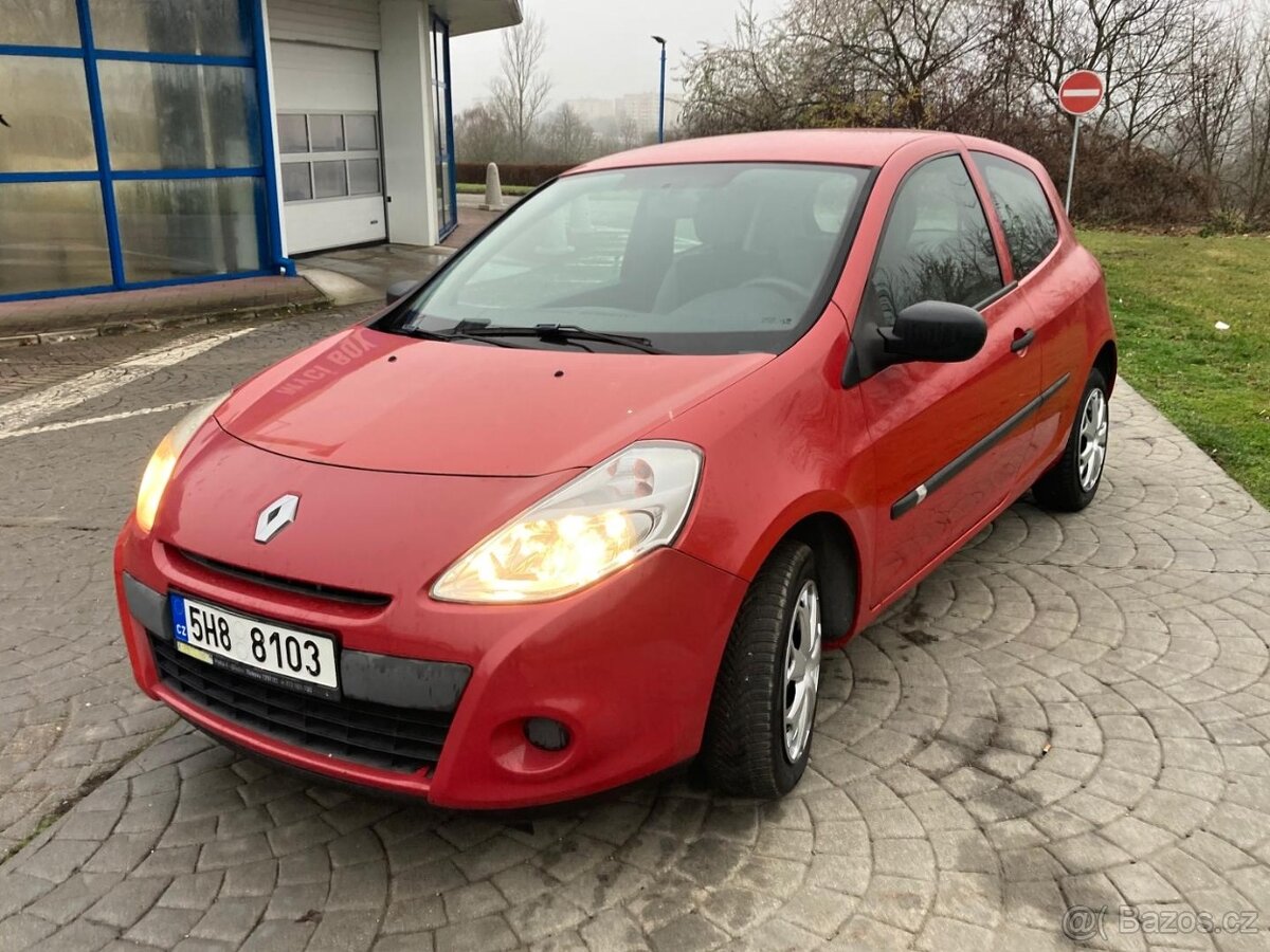 RENAULT CLIO 1.2i 8/2009 ČR, Klima, Jen 122TKM, 2x kola L/Z - 12
