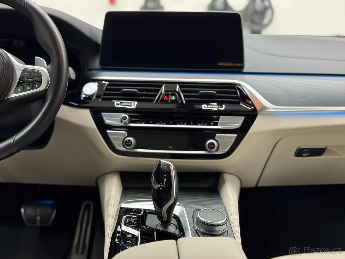 BMW 5 G30, 290KW 4x4, 33tis. km, Záruka, DPH, TOP VÝBAVA - 12