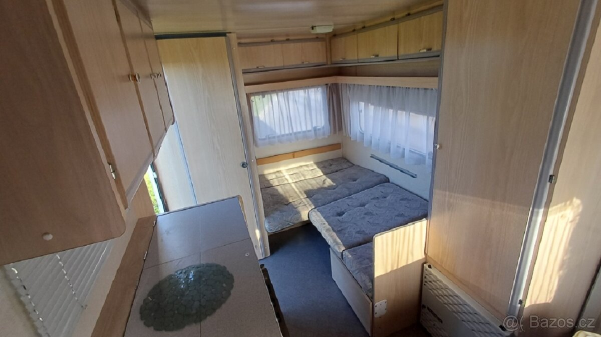 Karavan Caravelair Bamba 395 + předstan + 100km/h - 12