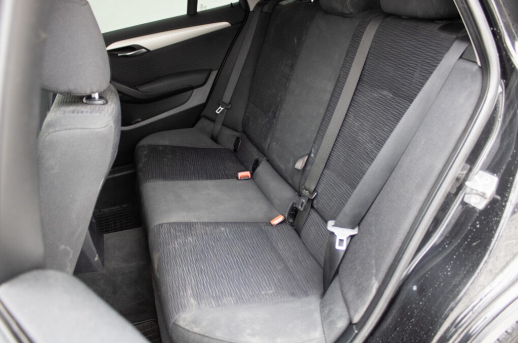 BMW X1 xDrive 18d A/T. - 12