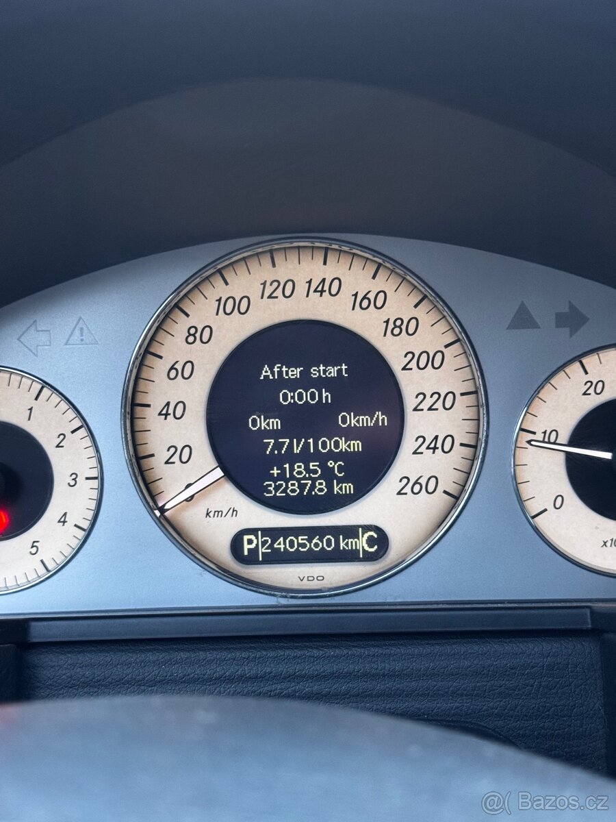 Mercedes Benz w211 - 12