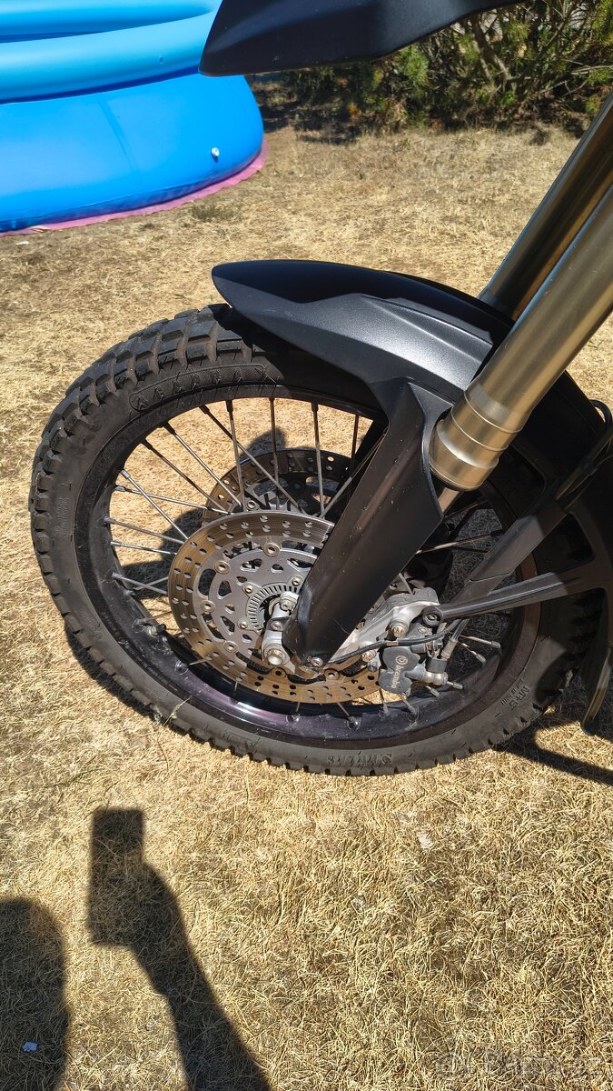 BMW f800gs - 12