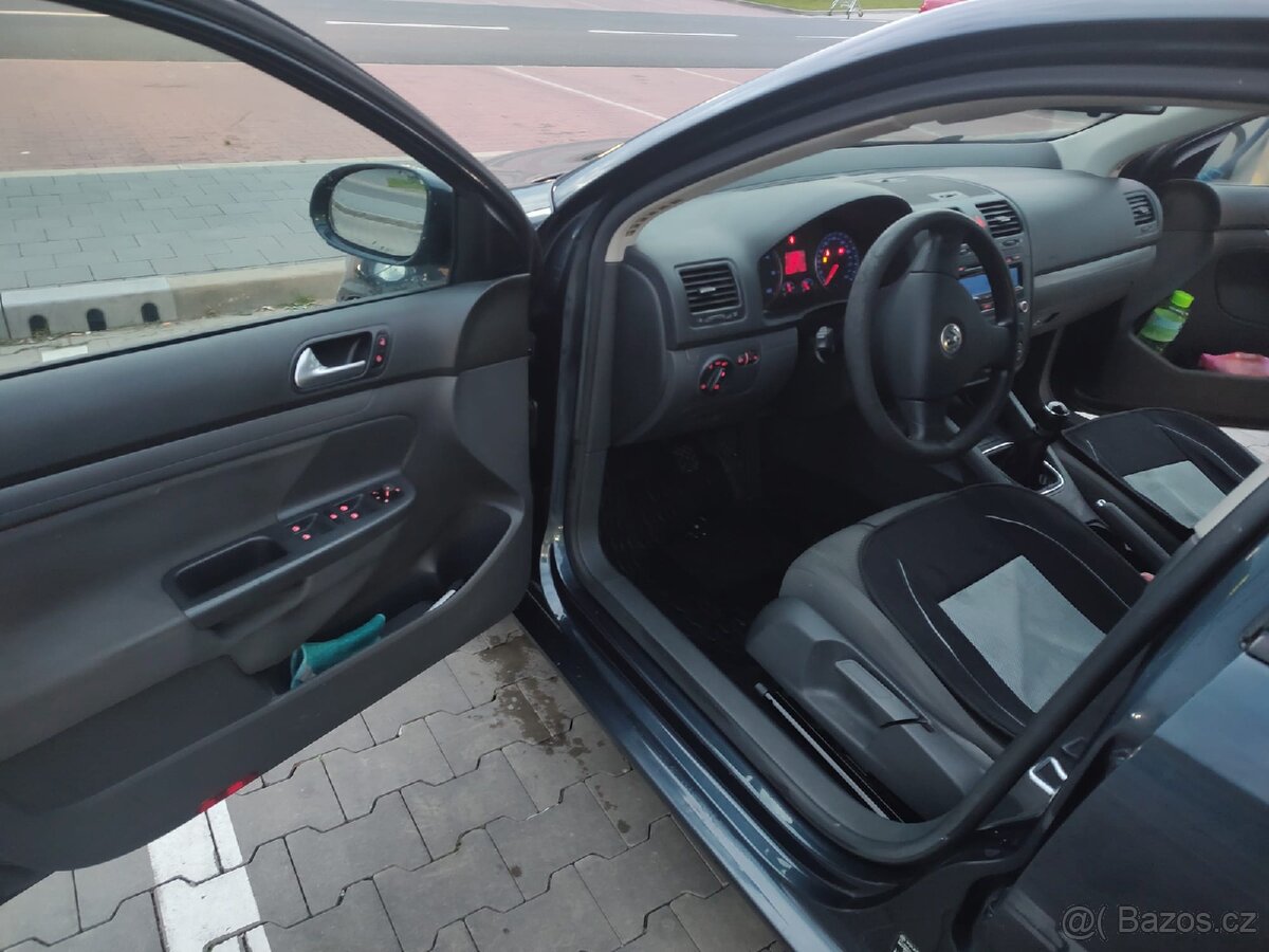 Prodám golf 5 1.9 TDI 2007 STK 11.2027 - 12