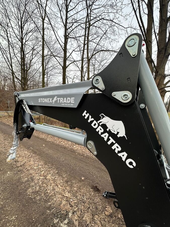 Čelní nakladač na traktor HYDRATRAC 1600 - 12