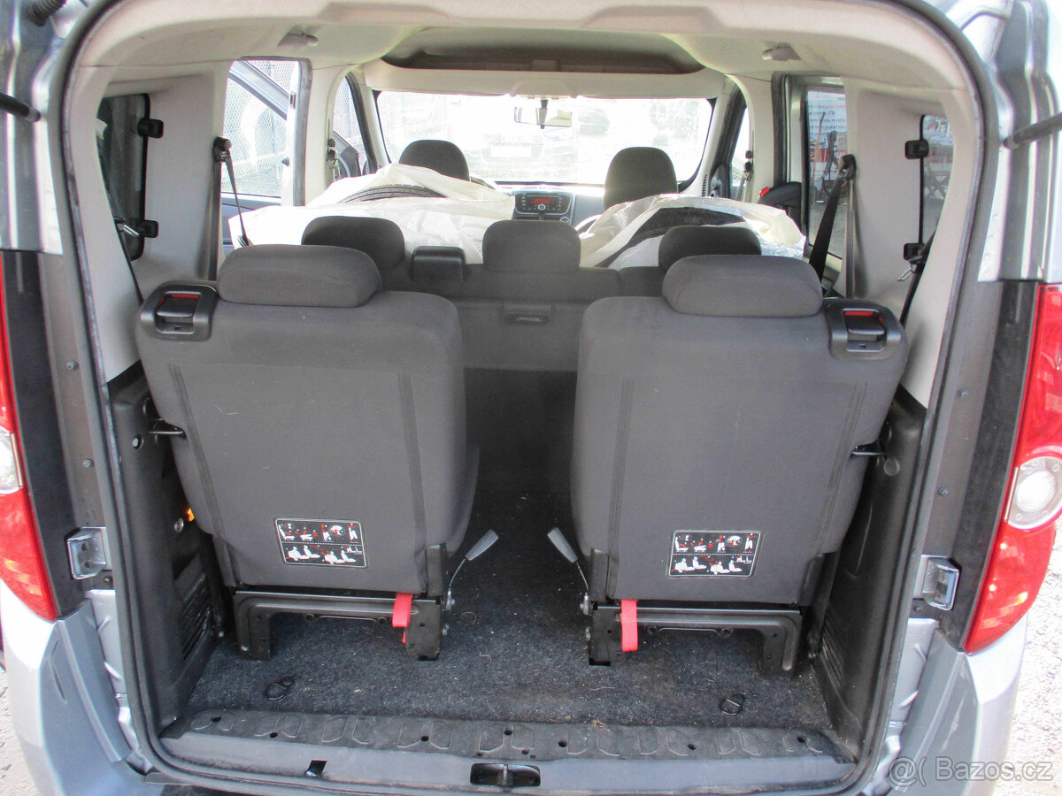 FIAT DOBLO 1,6MJTD 66kw 11/2011 7MÍST, BEZ KOROZE - 12