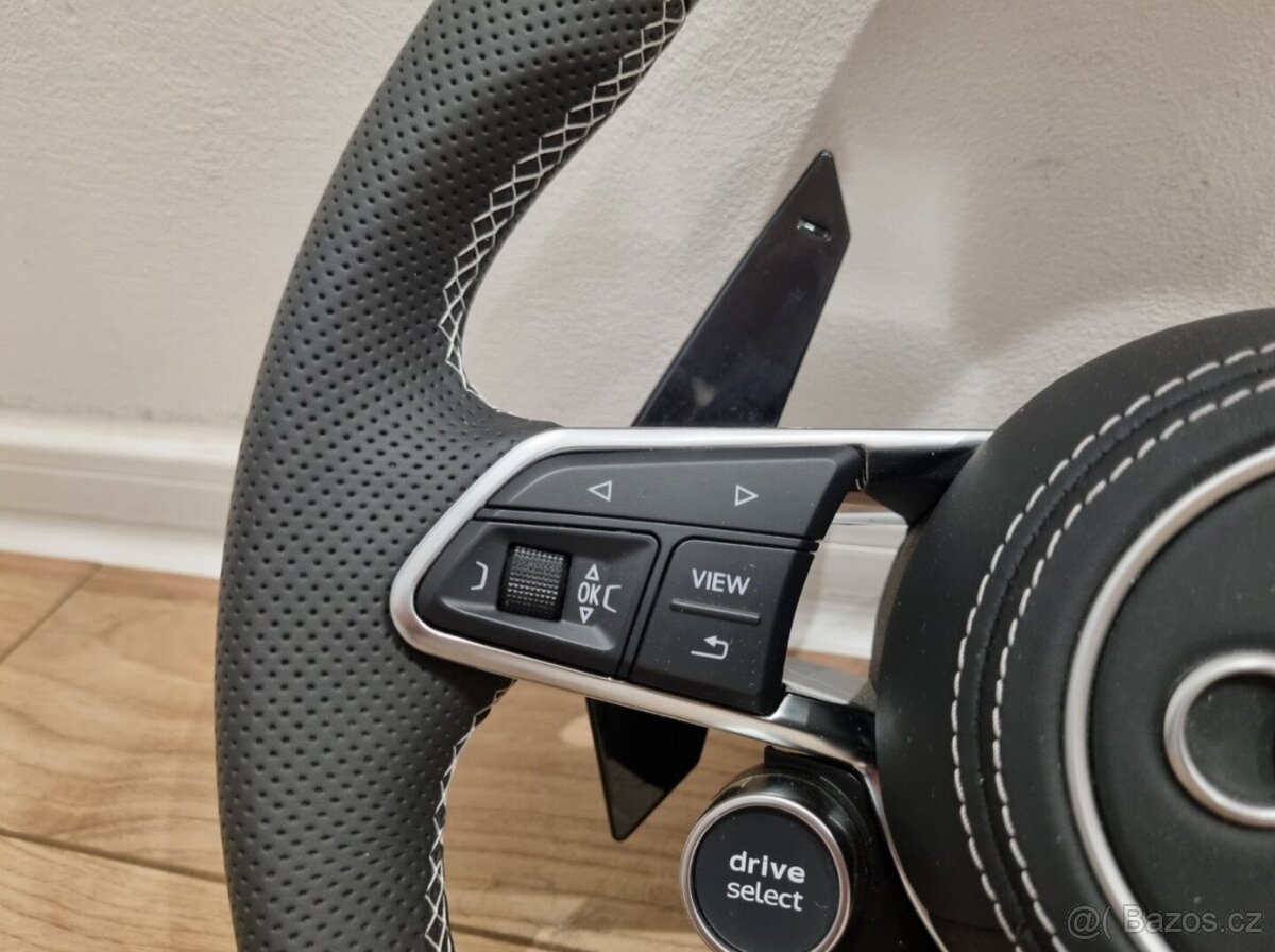 -AUDI R8 VOLANT SPORTOVY - START/STOP DRIVE SELECT - 12