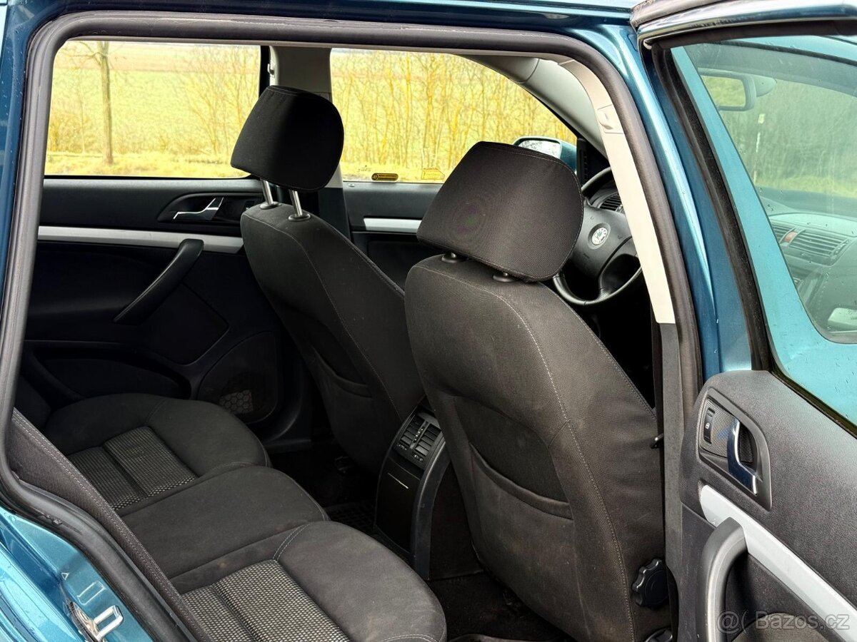 Škoda Octavia Scout 4X4 TDi CZ - 12