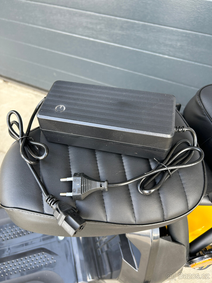 Elektrokoloběžka 2000W - 12