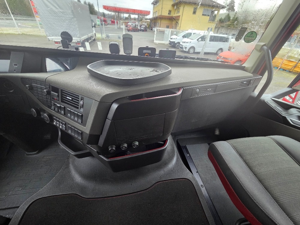 Volvo FH 500 EURO 6 - LOWDECK - 12