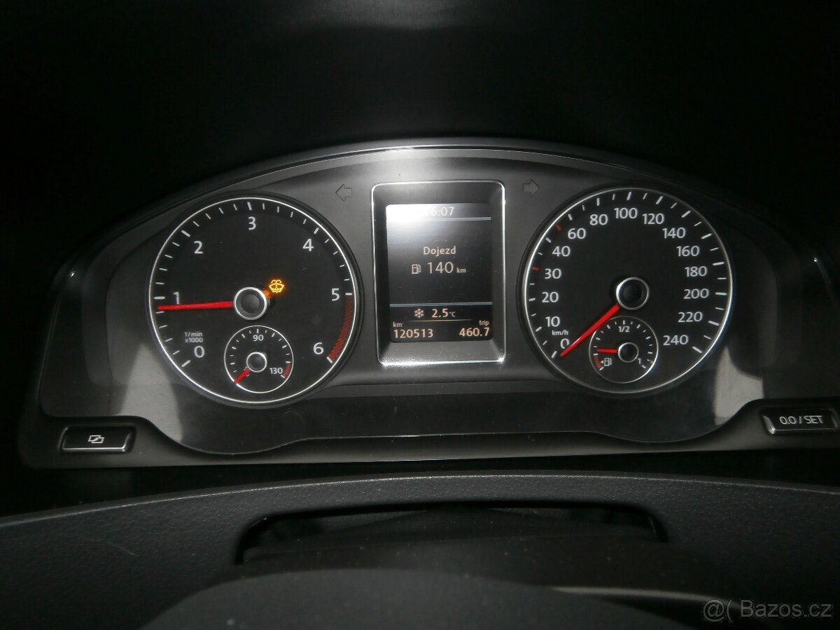 VW T 5 Caravelle 2.0 TDI  121000 KM - 12