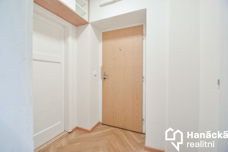 Pronájem bytu 2+kk, 43,4 m² – Ostružnická,... - 12