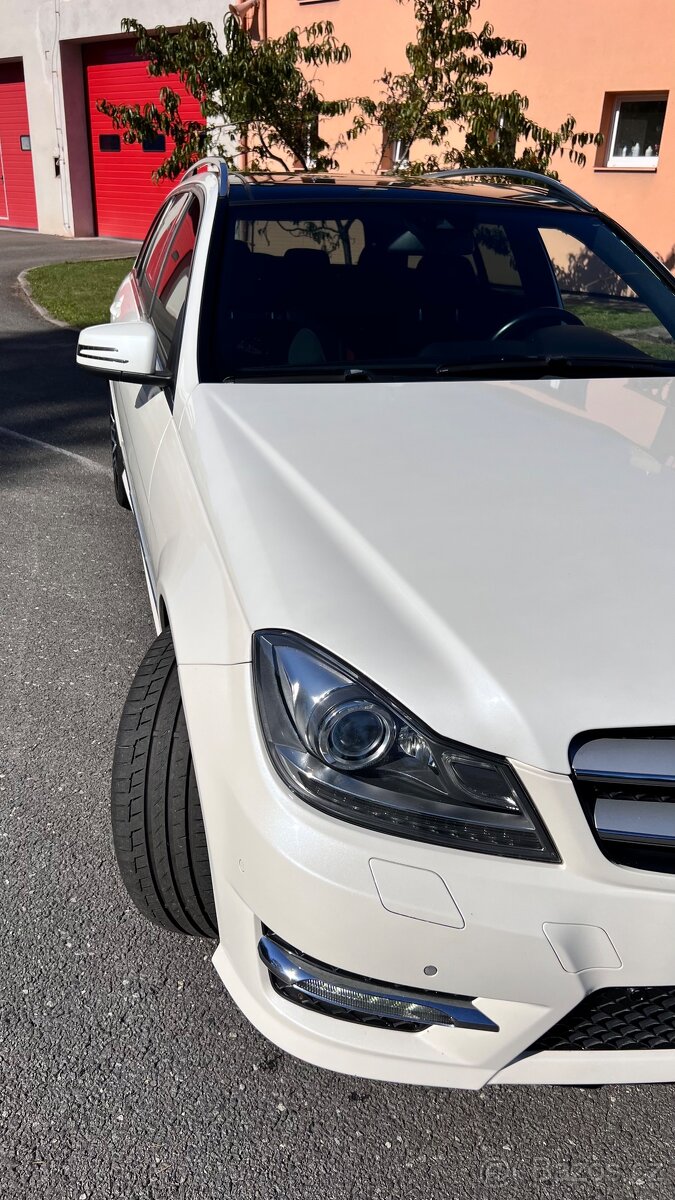 Mercedes-Benz C250 CDI AMG Sport + - 12