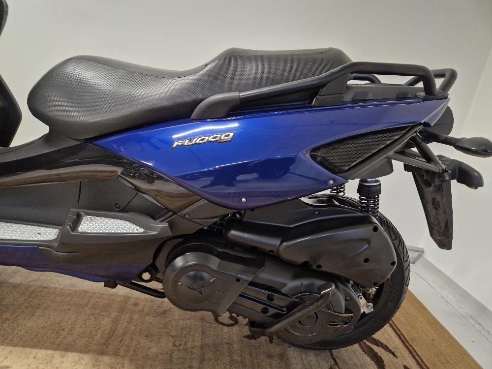 Gilera Fuoco 500 LT 8/2015 - 12