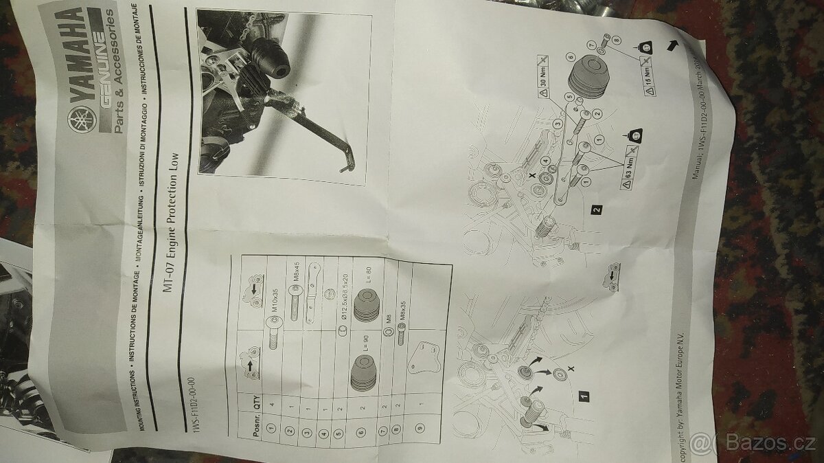 Yamaha MT 07 padací protektory originál - 12