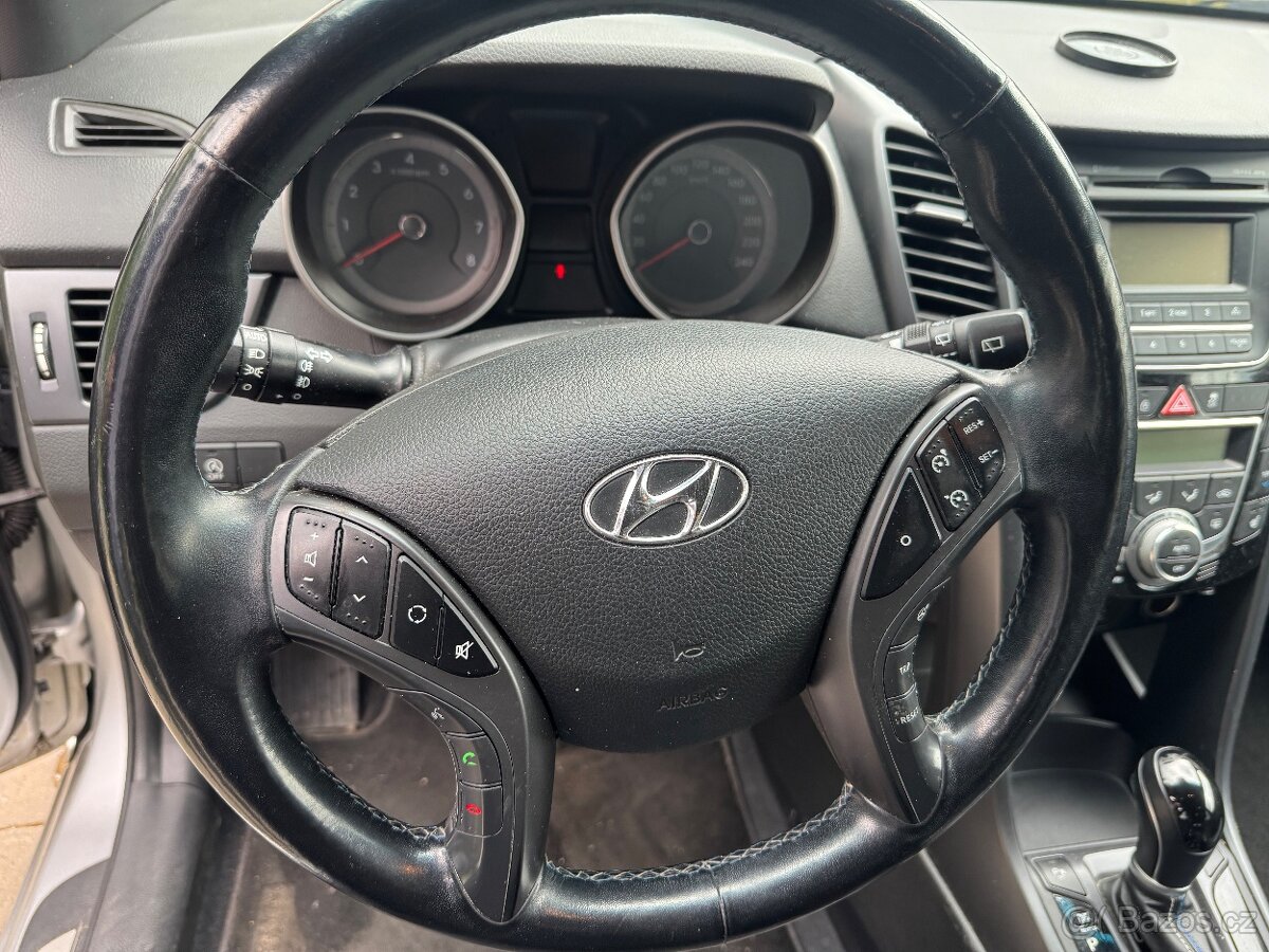 Hyundai I30 1.6GDi - 12