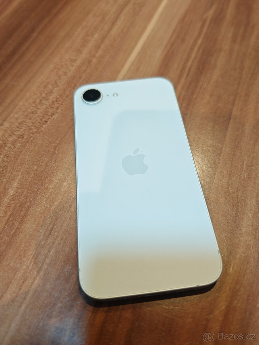 iPhone Apple 16e 128GB 2r záruka - 12