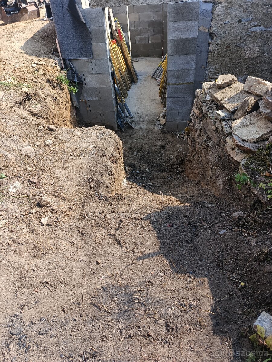 výkopové práce minibagrem znojmo - 12
