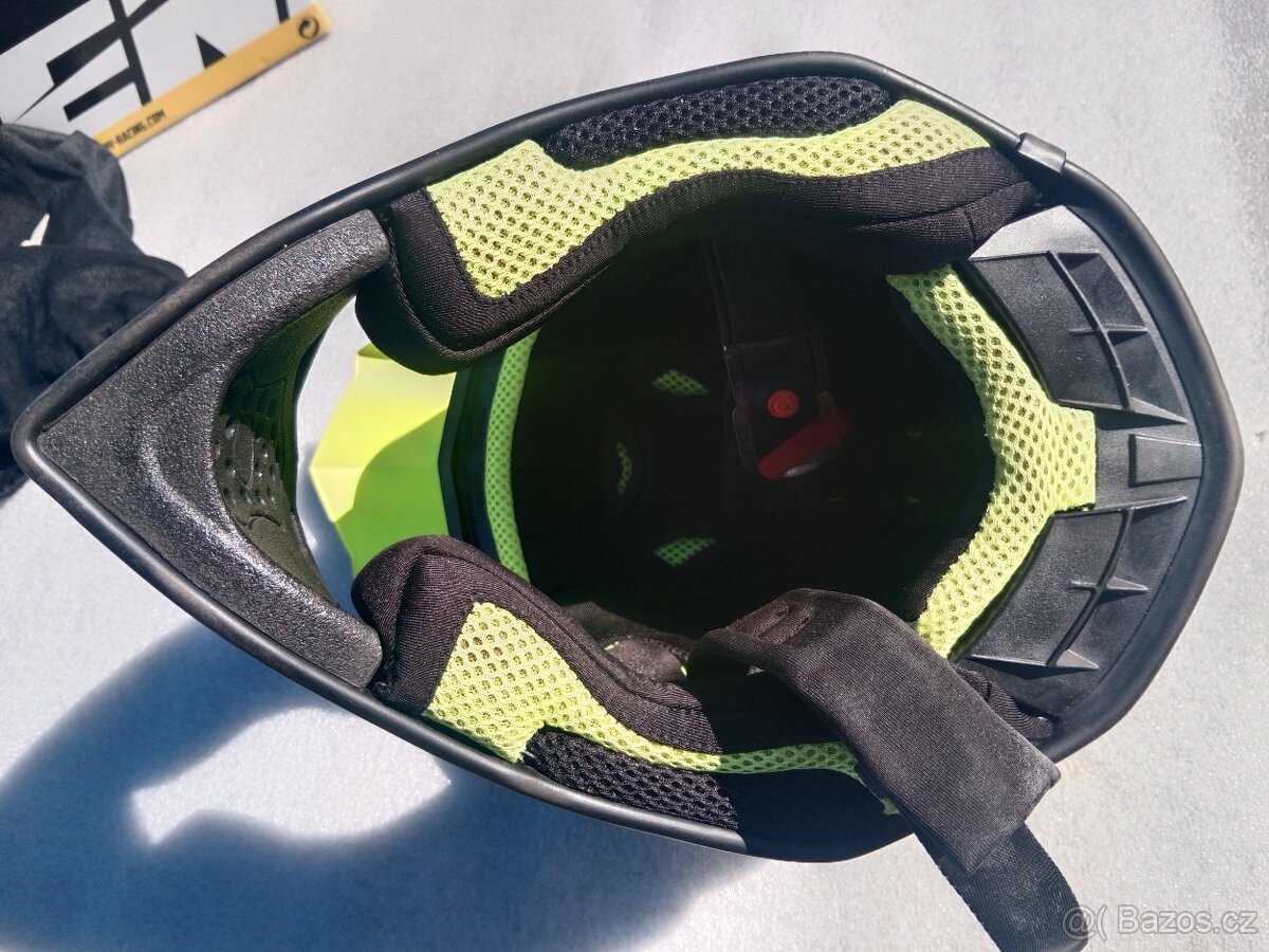 Motokrosová helma - Kenny - 12