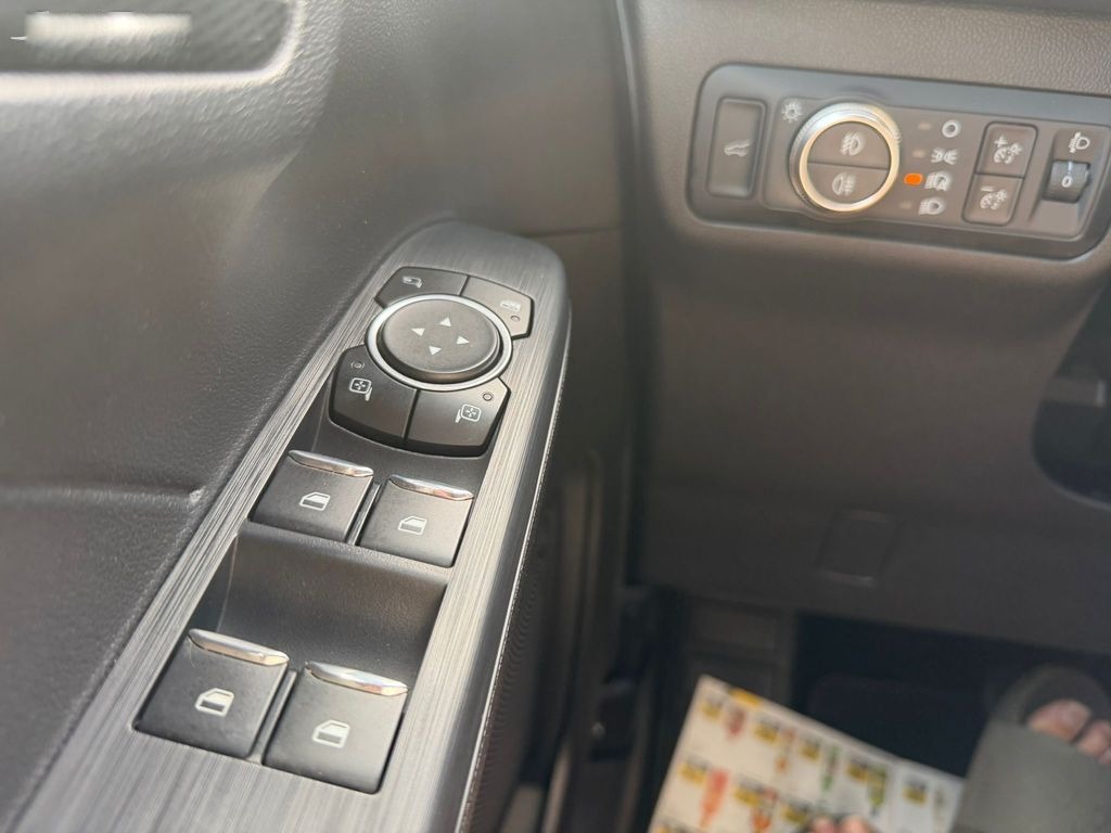 FORD KUGA 140KW - 12