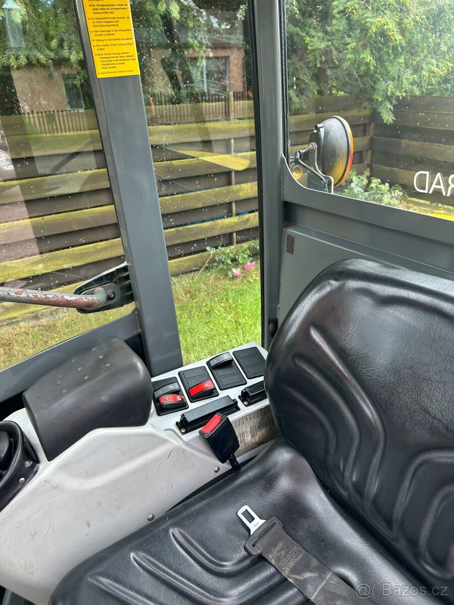 Kramer 350 mini nakladač pouze 2200mth - 12