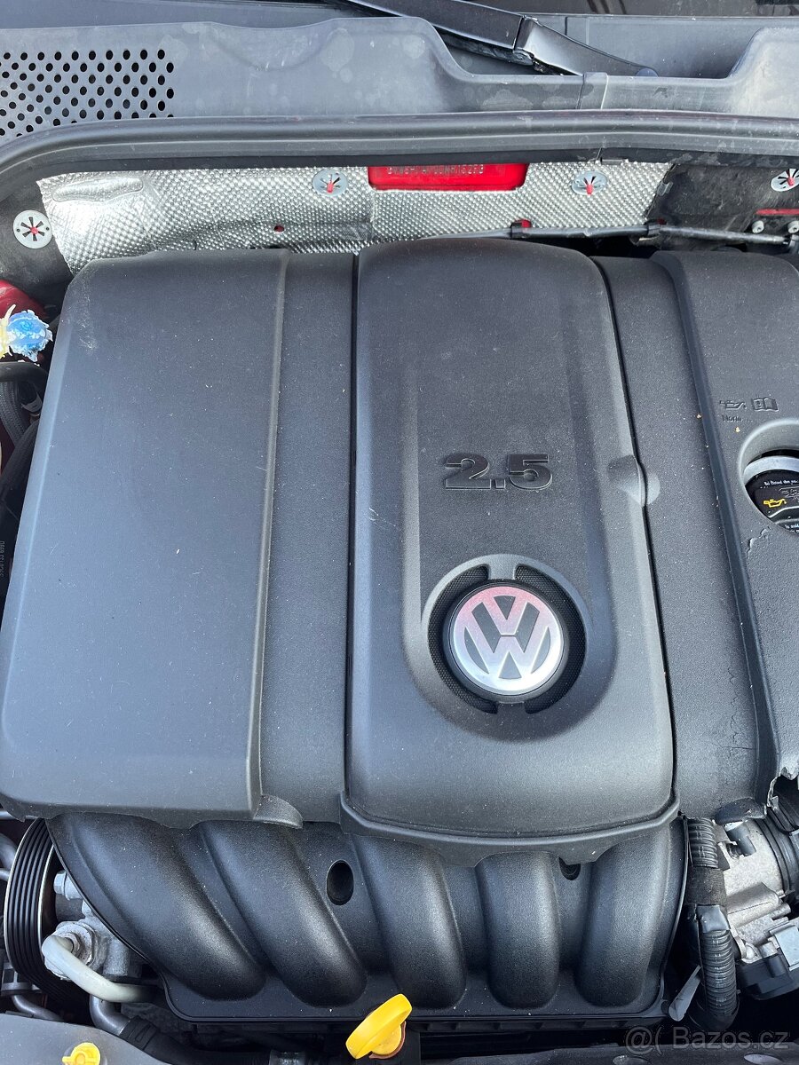 VW BEETLE CABRIO 2.5i 125kW AUTOMAT 78tkm - 12