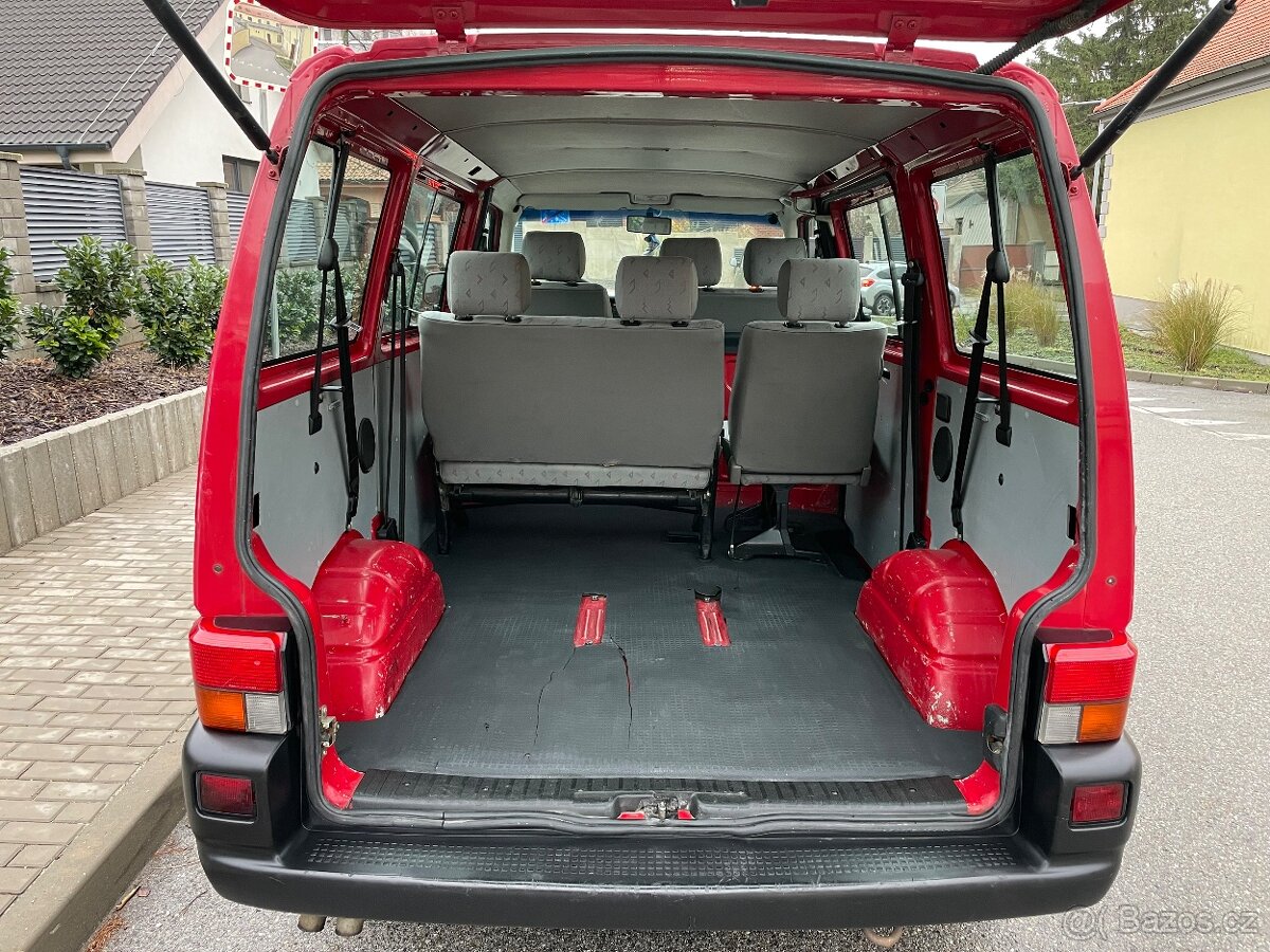 VW Transporter T4 2.5 TDI KLIMA - 12